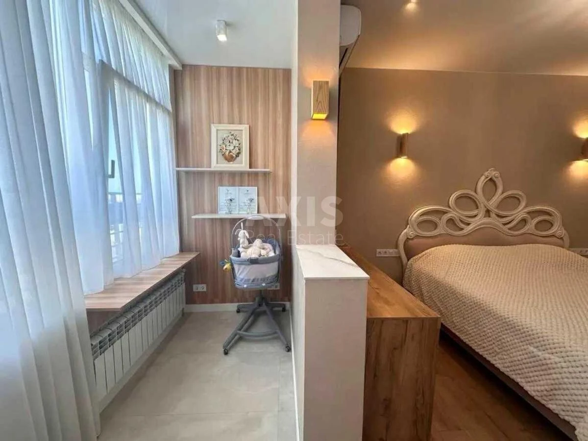 1k apartment vul. Lypkivs'kogo Vasylja Mytropolyta 37Б7005510