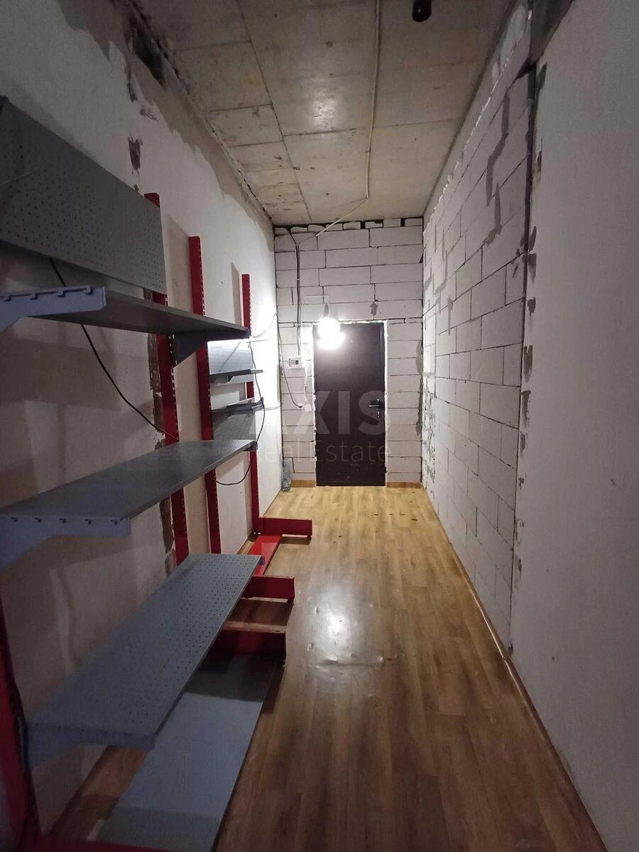 Trade object vul. Svitlyc'kogo 35, 57m2631041