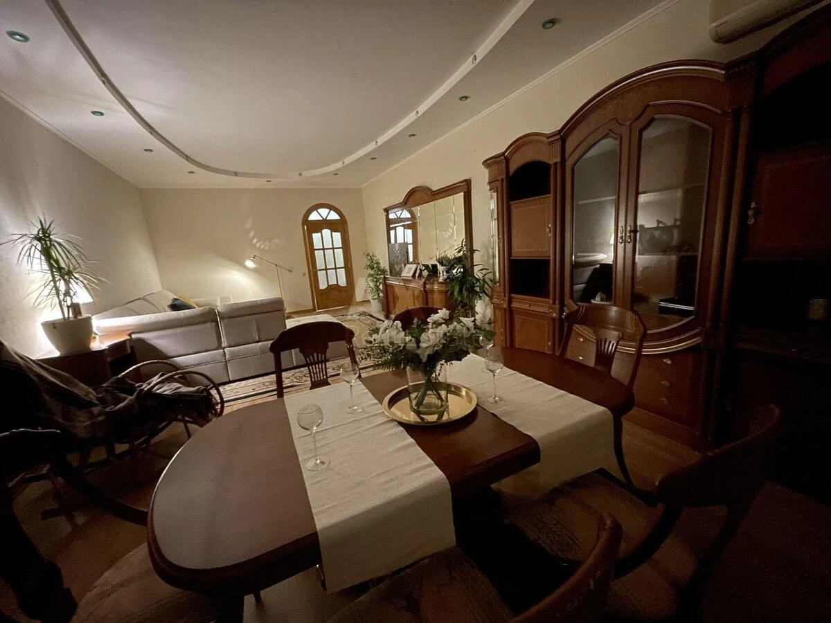 4k apartment vul. Hmel'nyc'kogo Bogdana 416705710