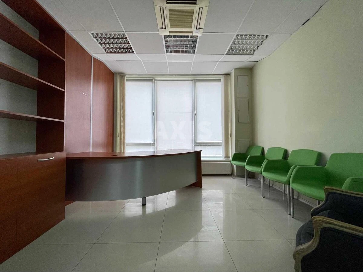 Office vul. Sichovyh Stril'civ 52А, 250m267583