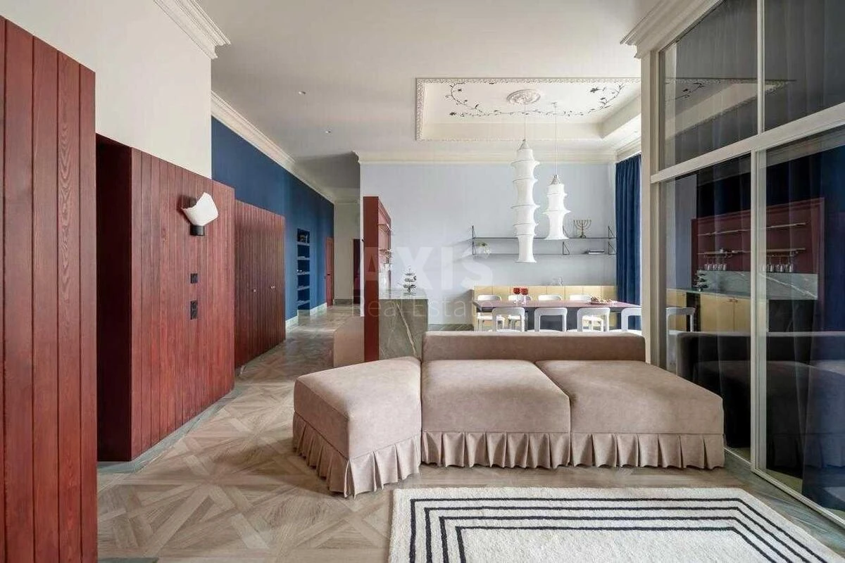 Office vul. Rustaveli Shota 15Б, 135m2672025