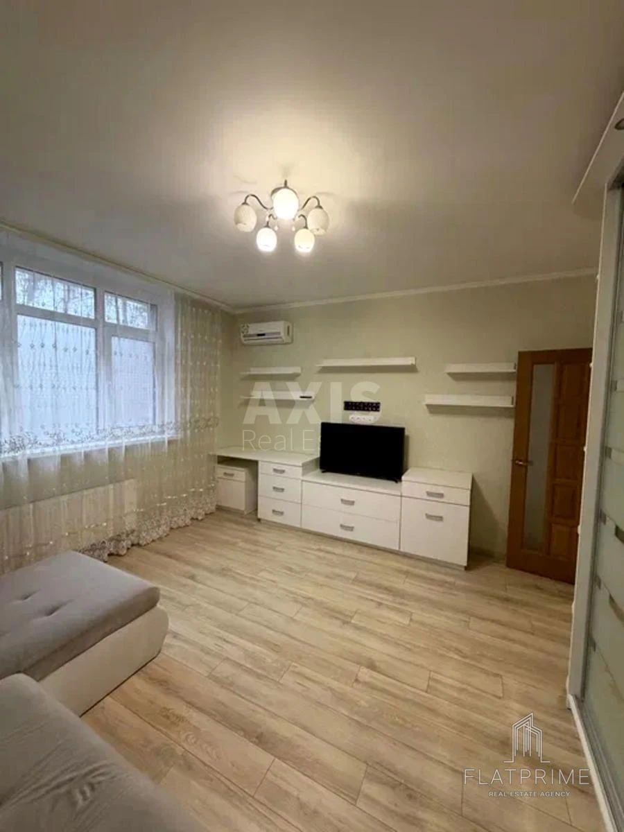 2k apartment vul. Voskresens'ka 14639983