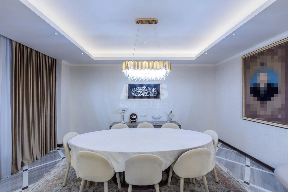 4k apartment vul. Strutyns'kogo Sergija 2640172