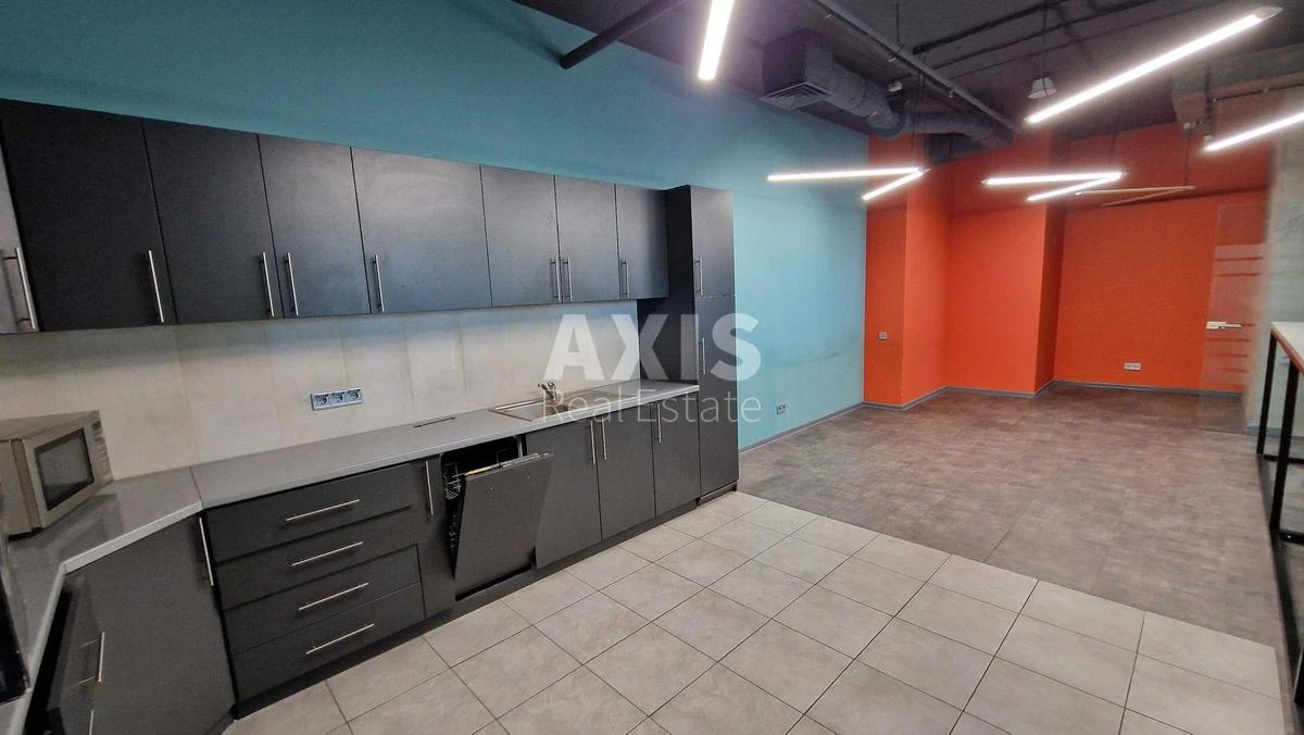 Office prov. Jaroslavs'kyj 1/3, 711m2439029