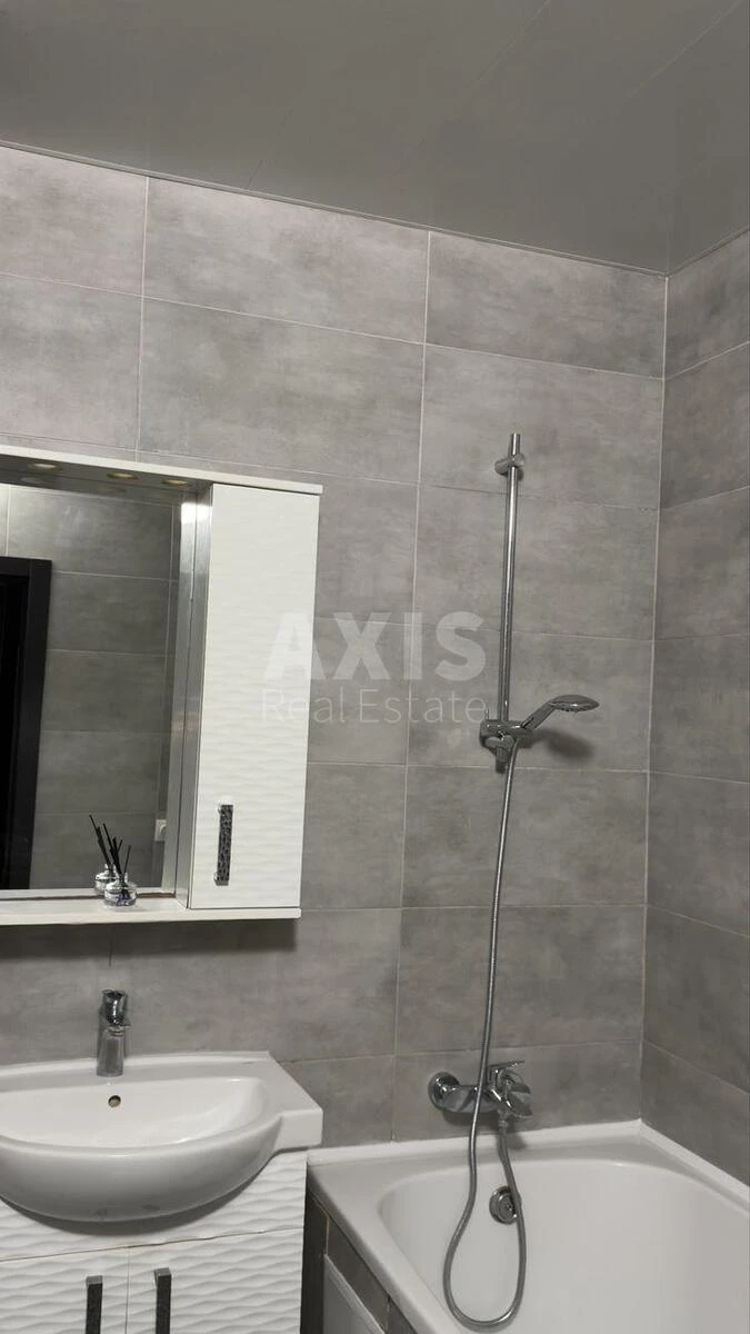 1k apartment vul. Volodymyra Naumovycha 4673159