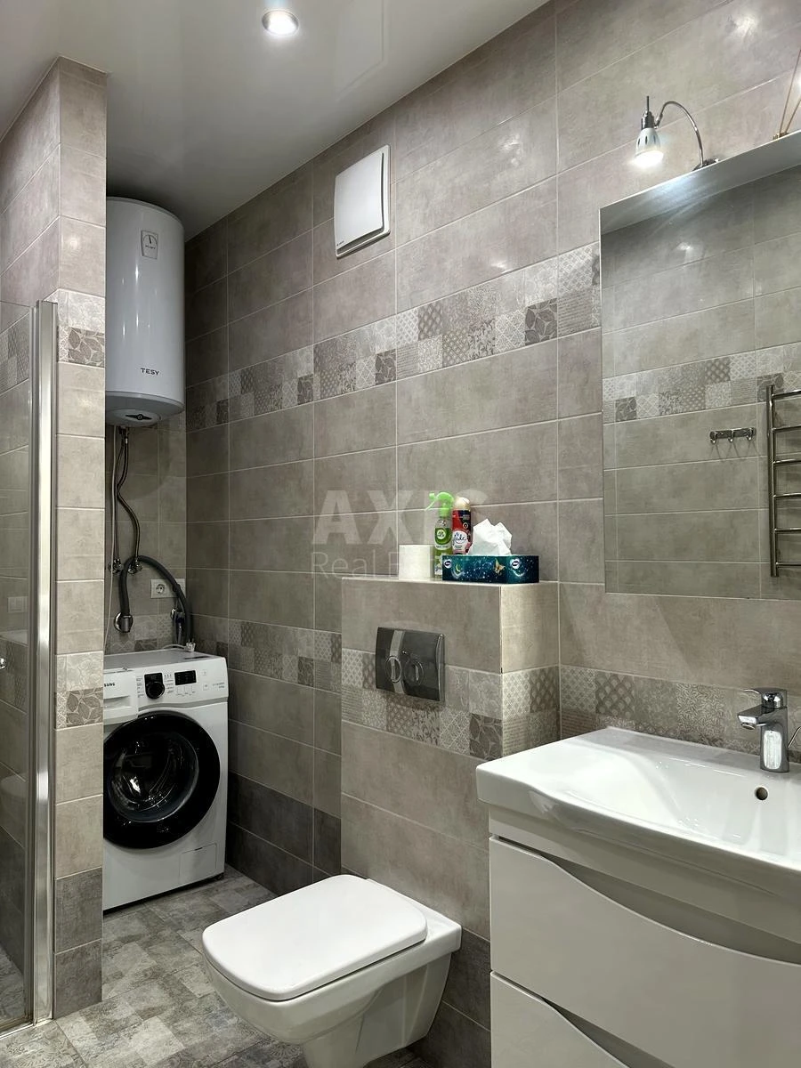 1k apartment vul. Zamkovec'ka 946580218