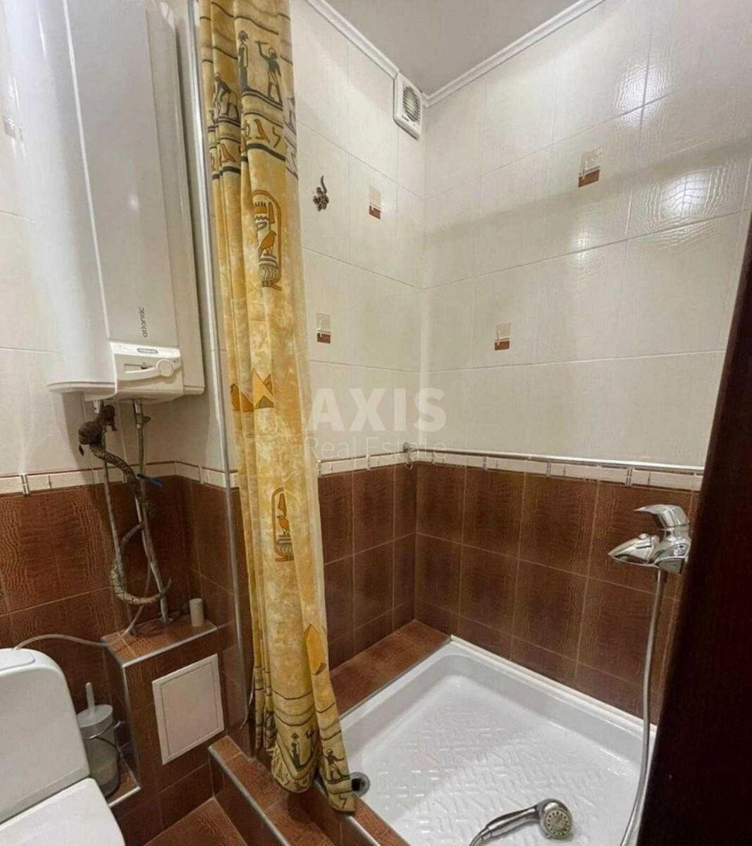 3к квартира ул. Кошица Александра 9Б6472110