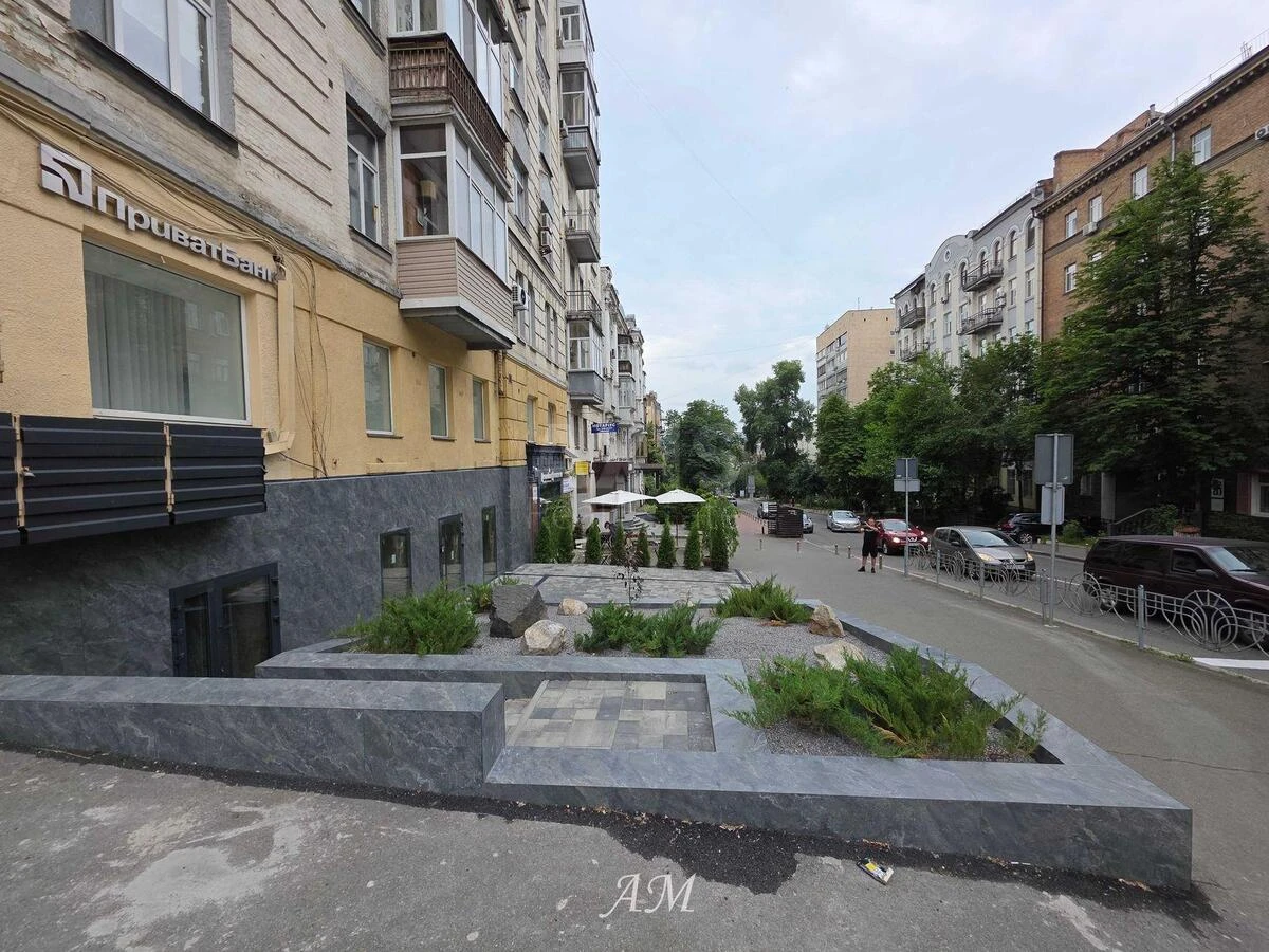 Объект торговли ул. Саксаганского 61/17, 84м2646510