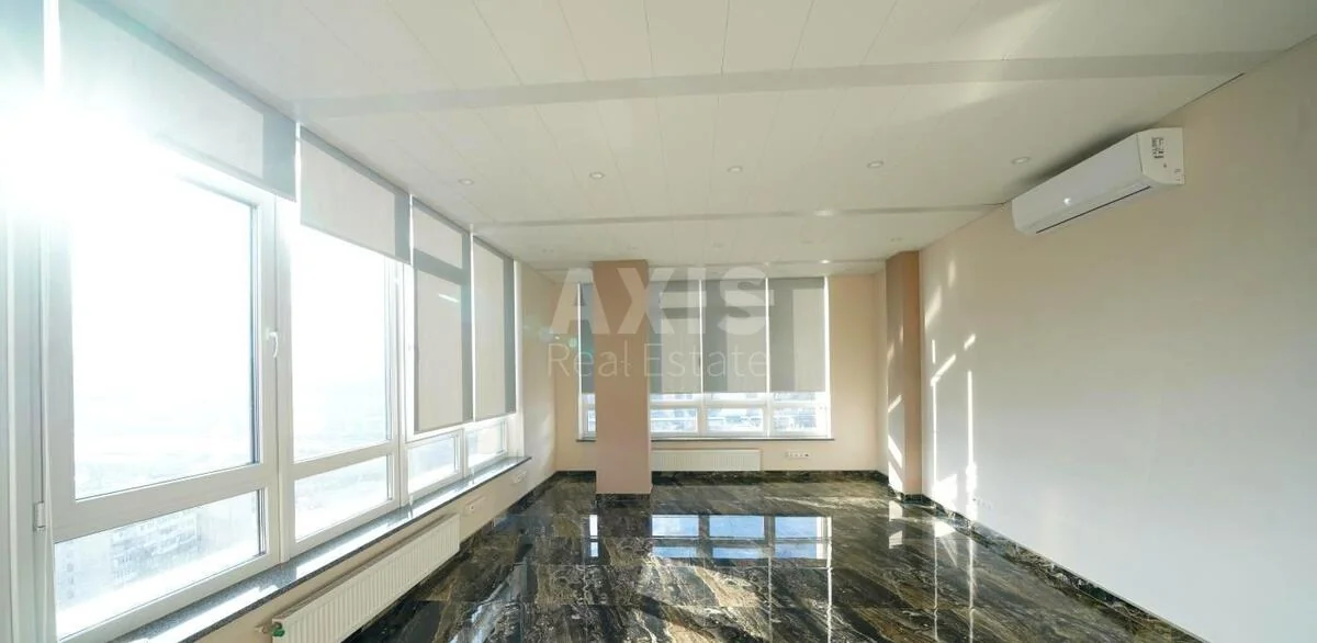 Office vul. Zhyljans'ka 68, 118m2