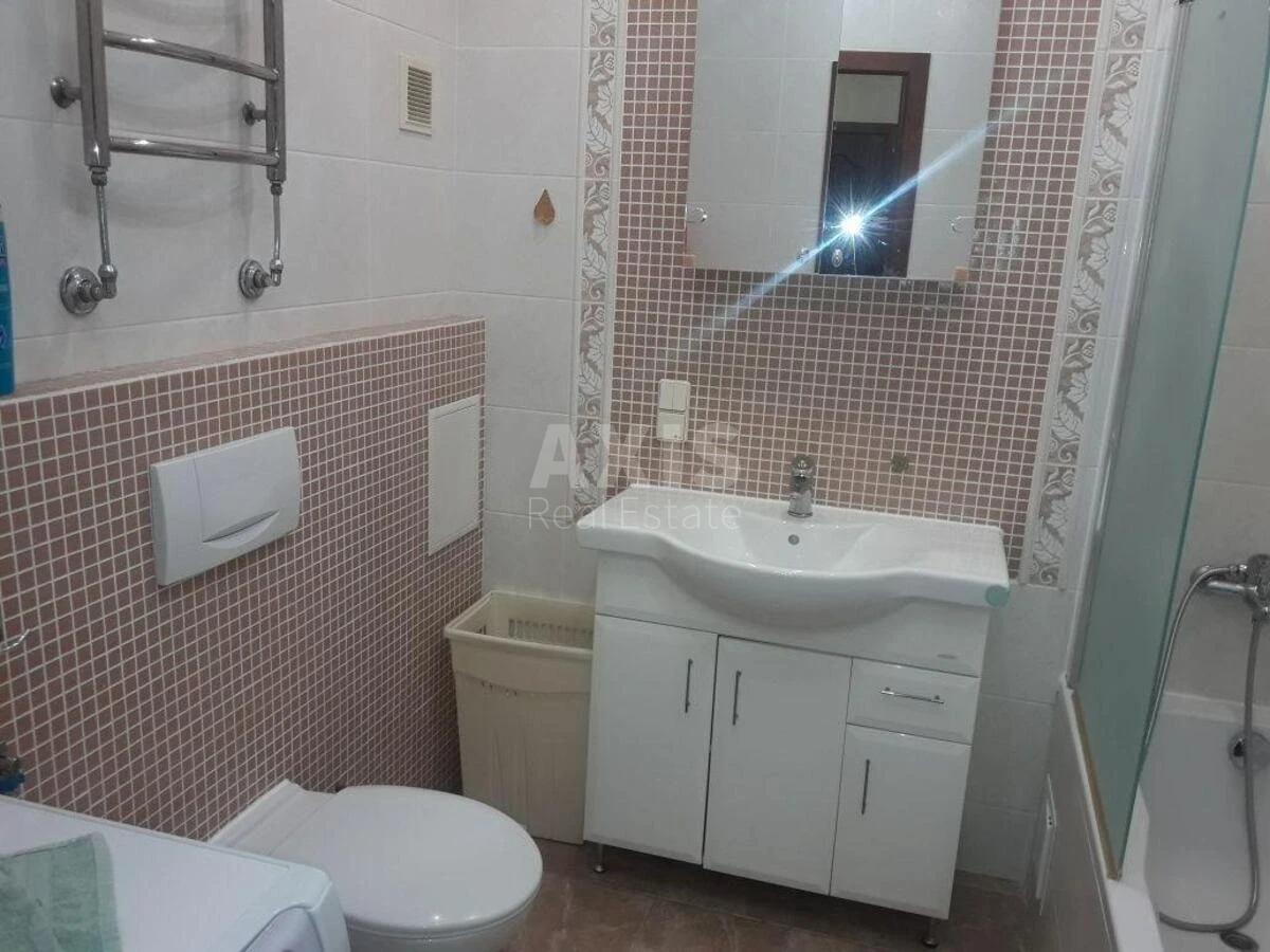 1к квартира ул. Ахматовой Анны 35676924