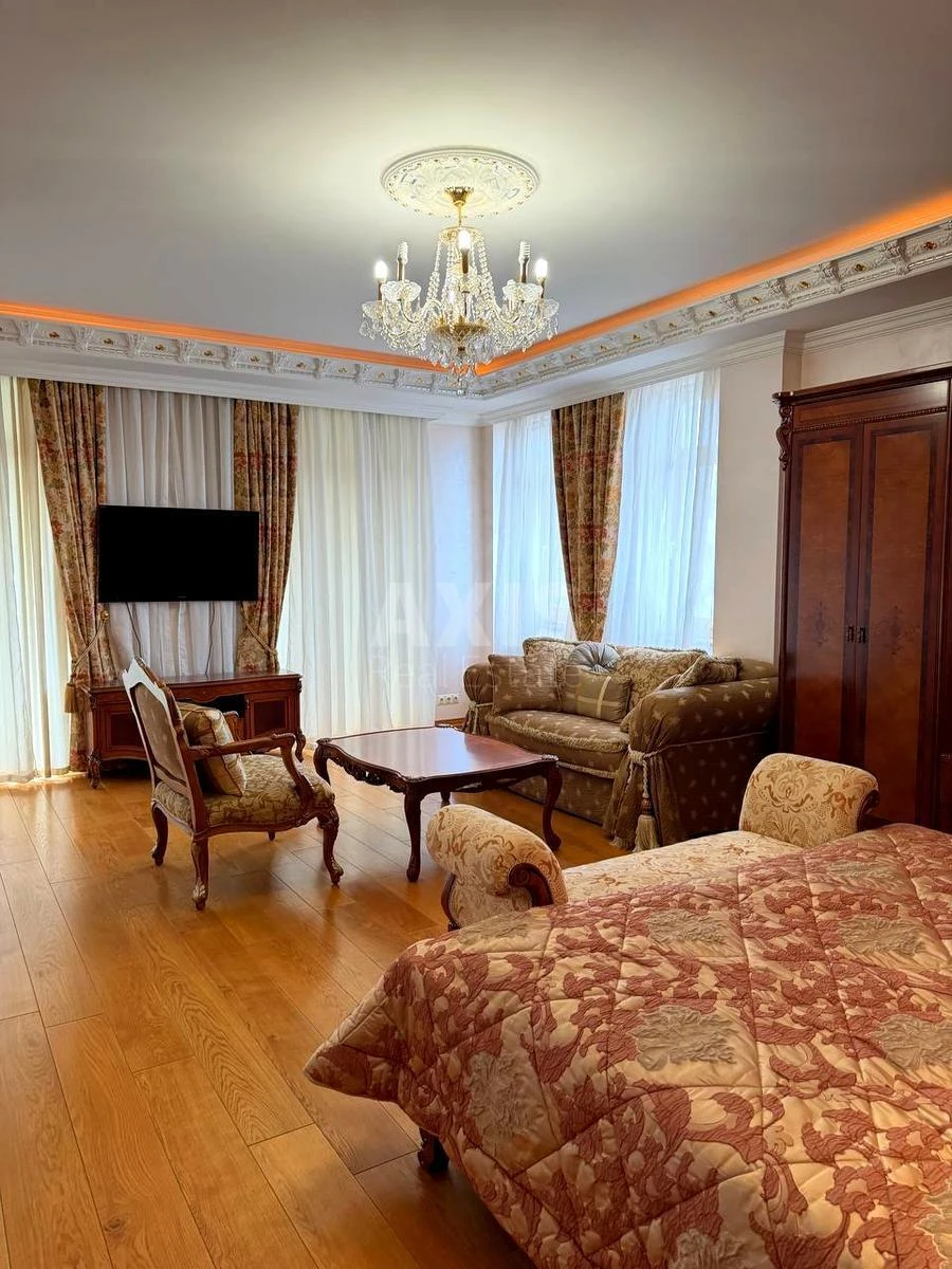 4k apartment vul. Ol'gyns'ka 66772120