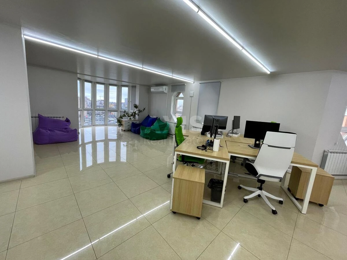 Офис ул. Коперника 11, 350м2679007
