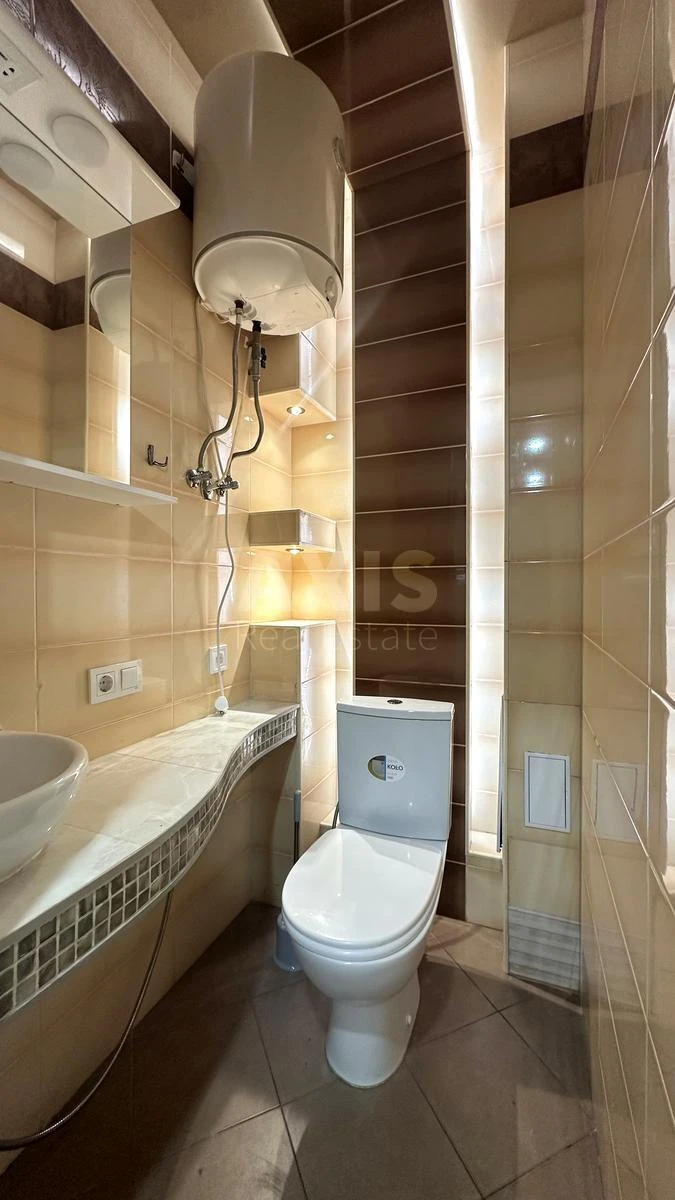 4k apartment vul. Yulia Zdanovska 52/36263722