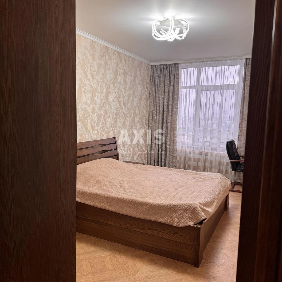 1k apartment vul. Sverstjuka Jevgena 4642951