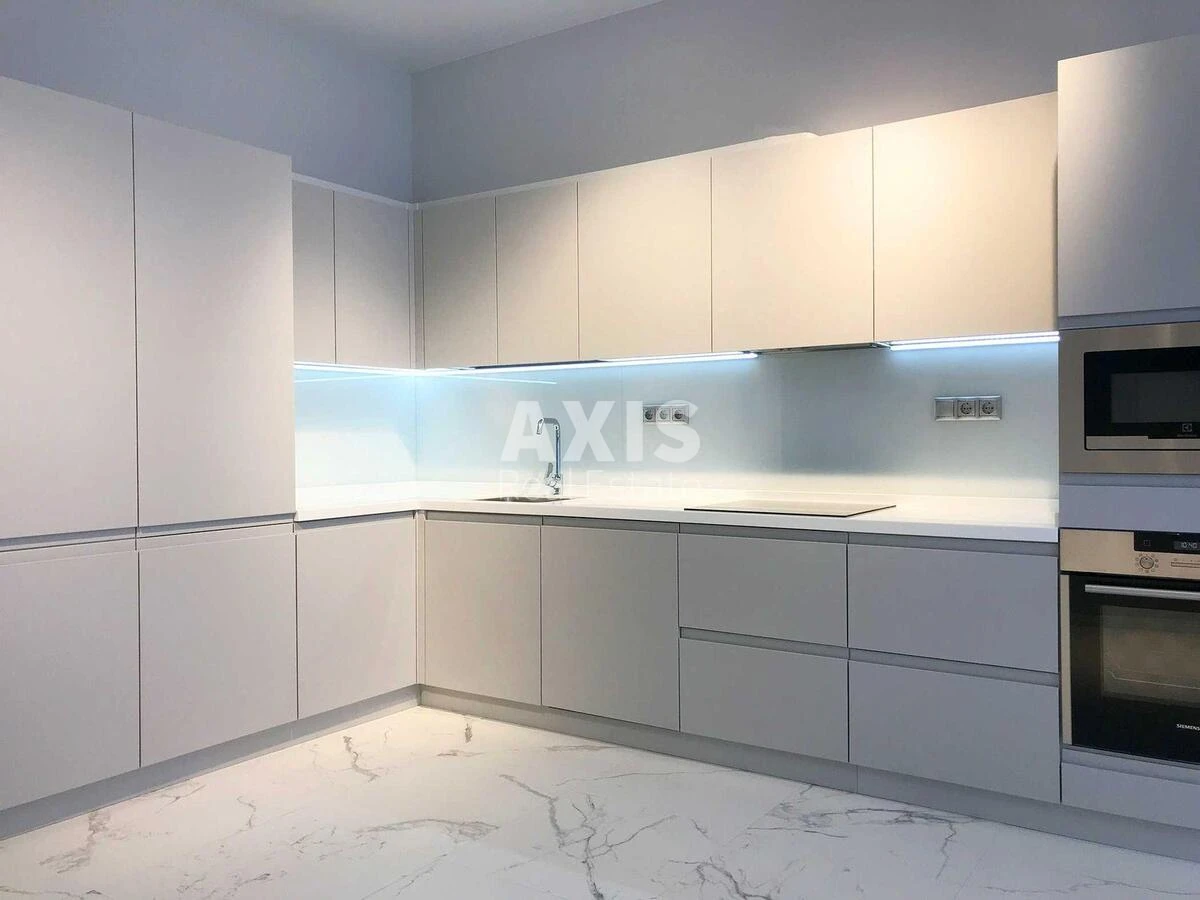 3k apartment uzv. Klovs'kyj Seven A62271