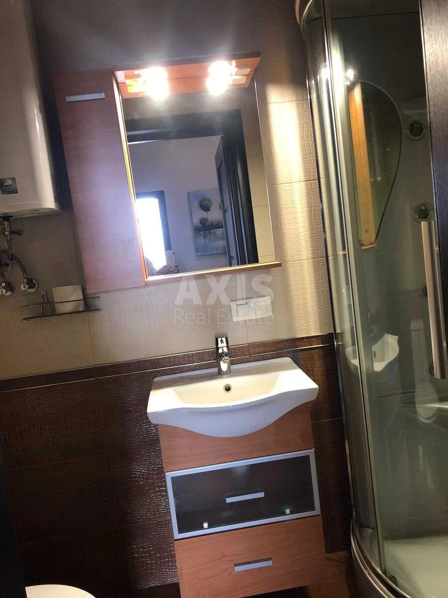 2к квартира ул. Мокрая 166976218