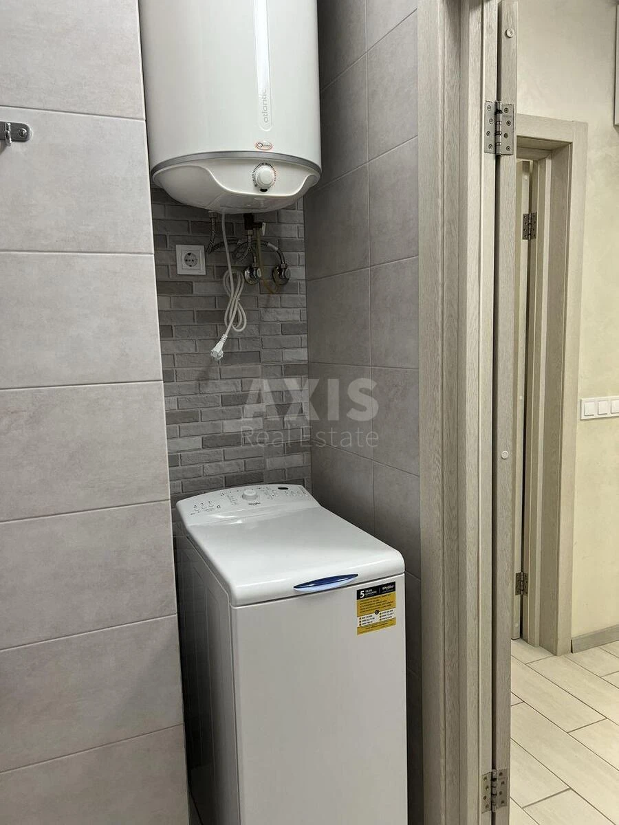 1k apartment vul. Rusovoi' Sofii' 7636099