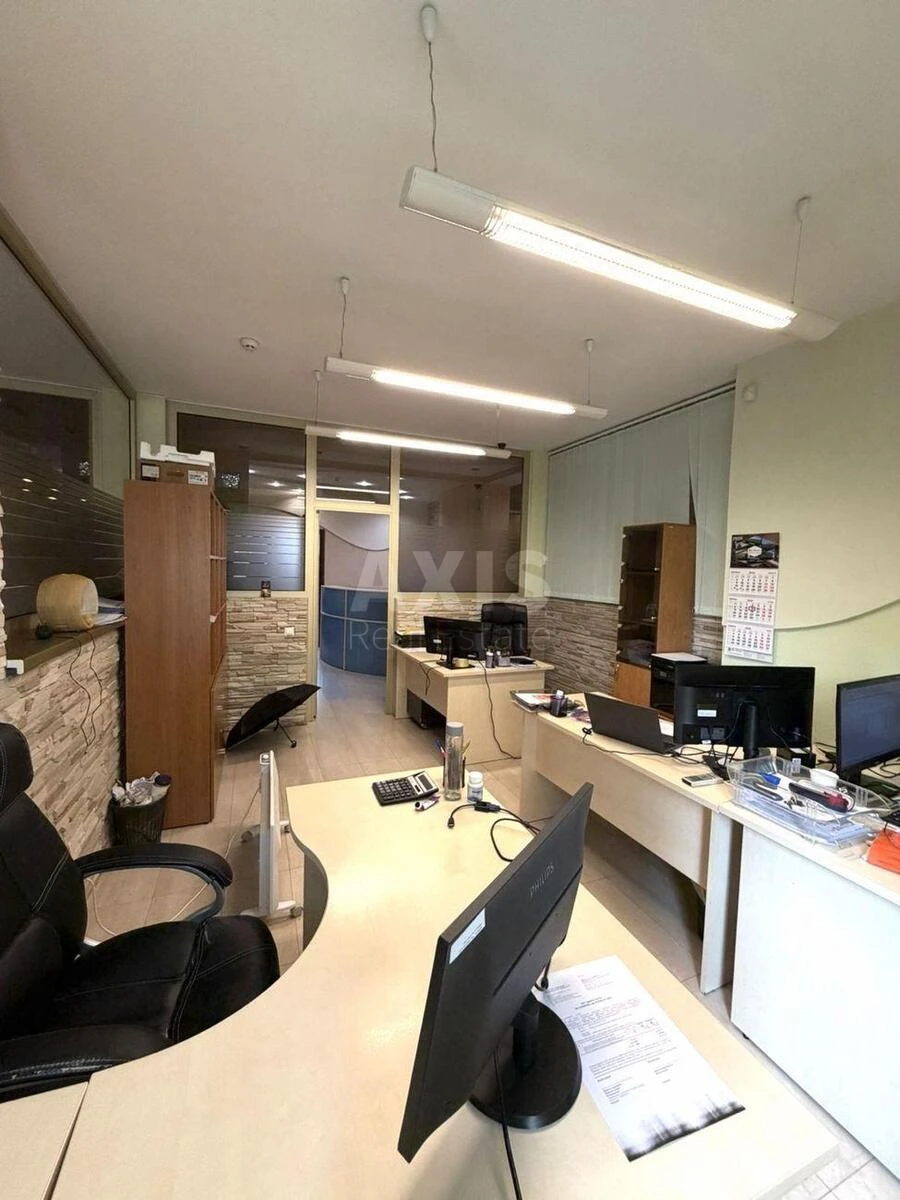 Офис ул. Саксаганского 119, 142м27167613