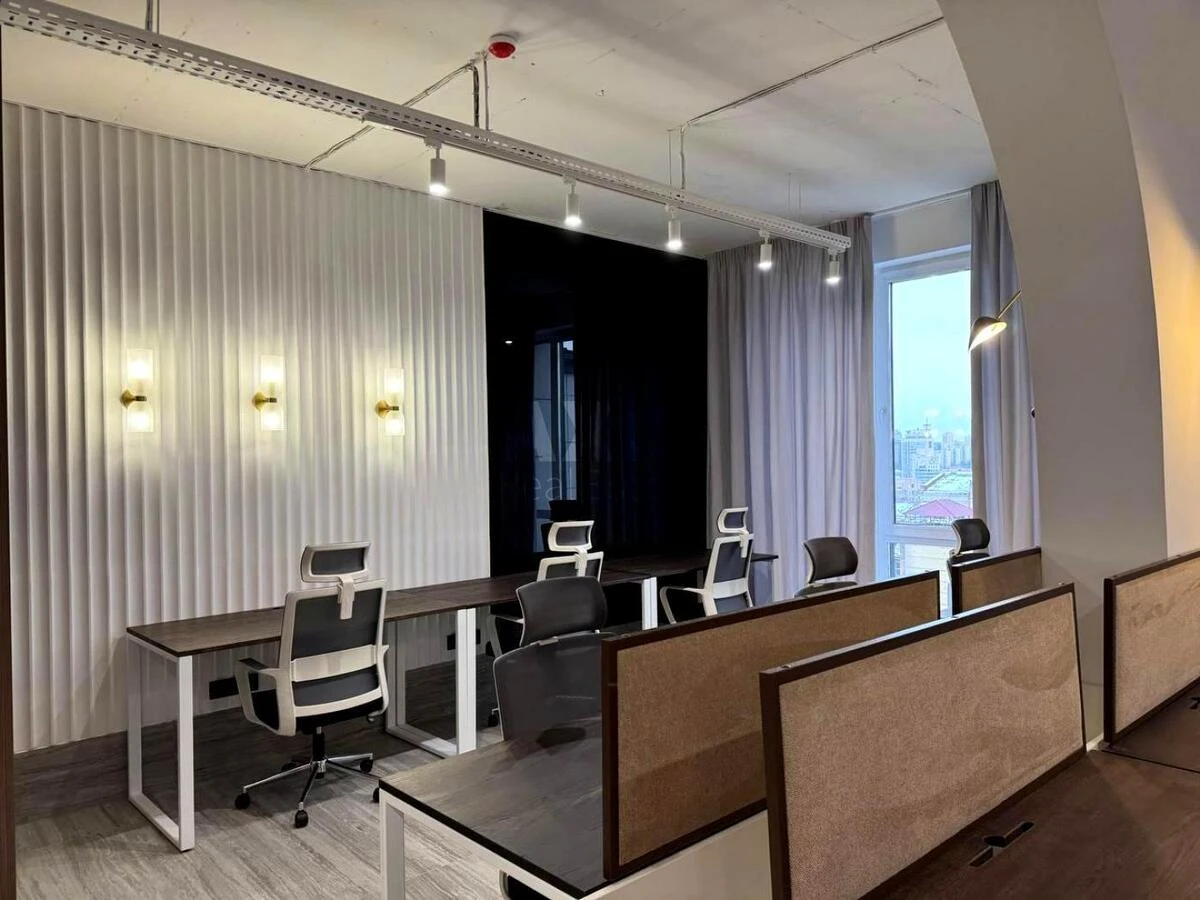 Office vul. Bul'varno-Kudrjavs'ka 15Є, 170m2593260