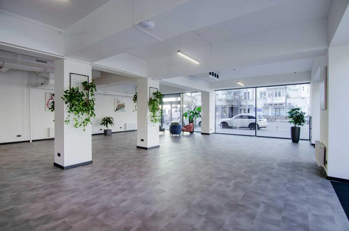 Office vul. Saksagans'kogo 53/80, 560m2700339
