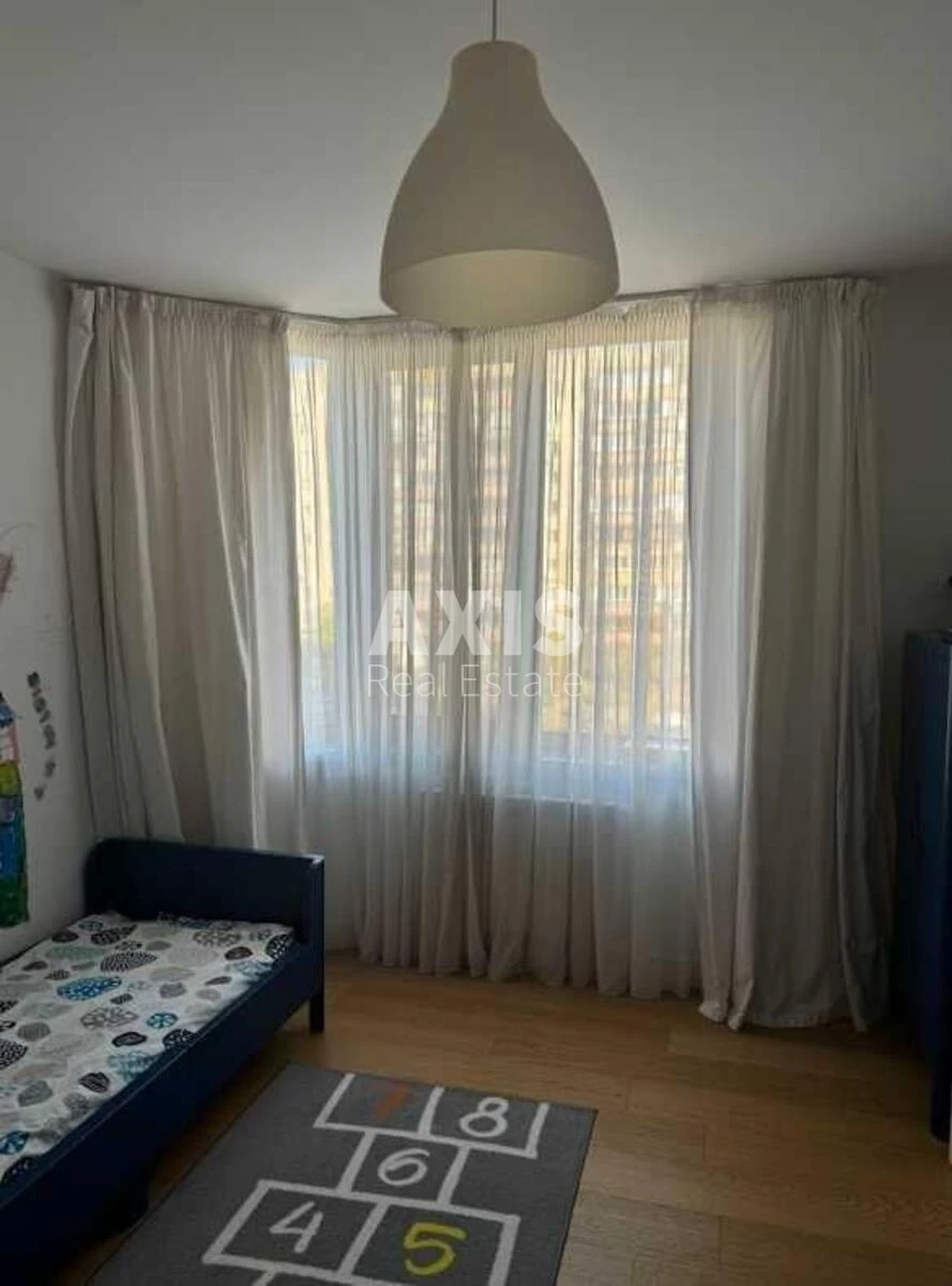 3k apartment vul. Александры Эстер 97001716