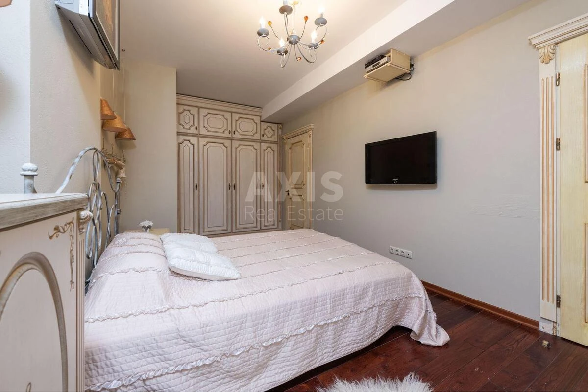 5к квартира ул. Антоновича 8700904