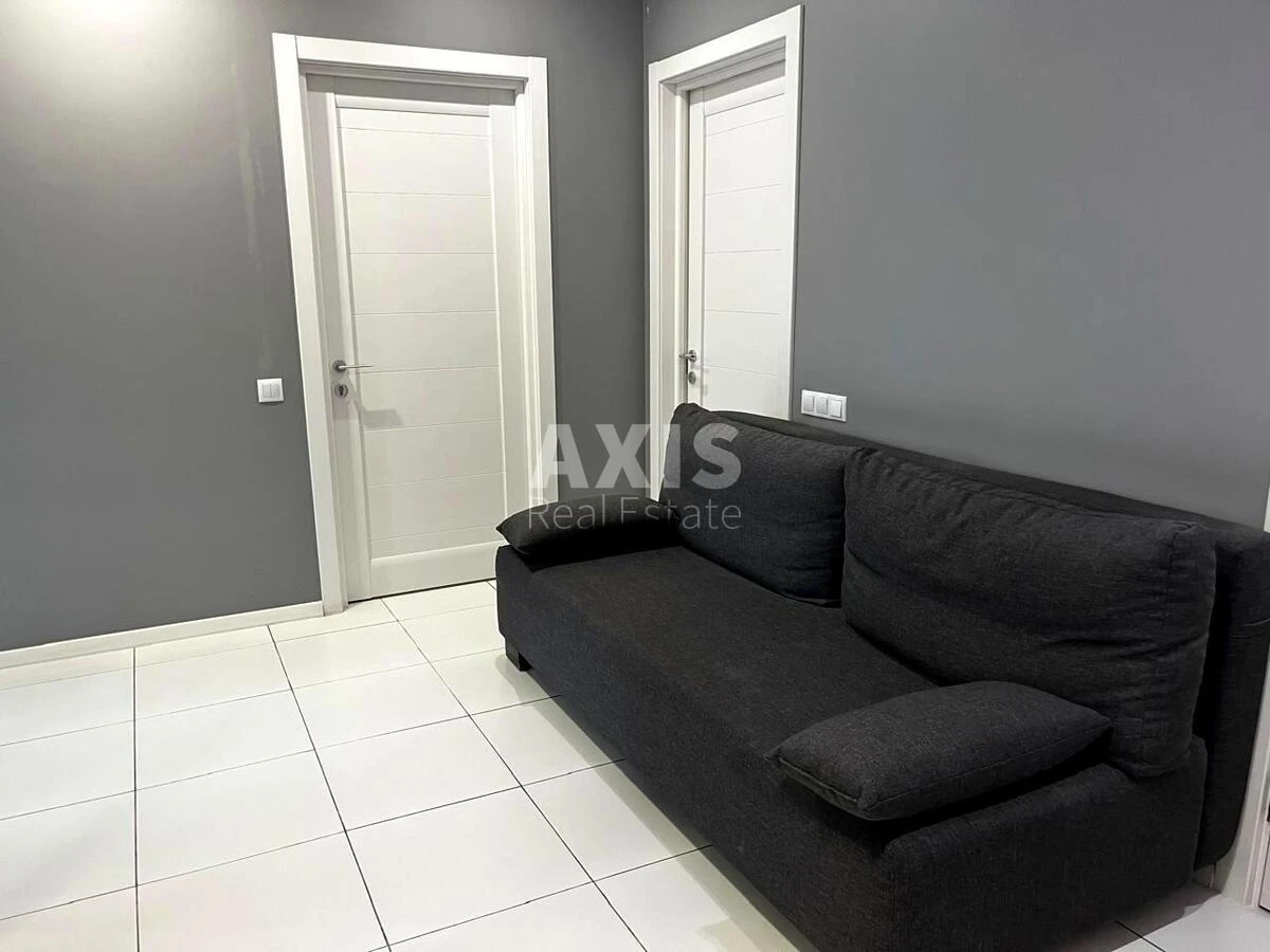 3k apartment vul. Mel'nykova fifty-one B677166