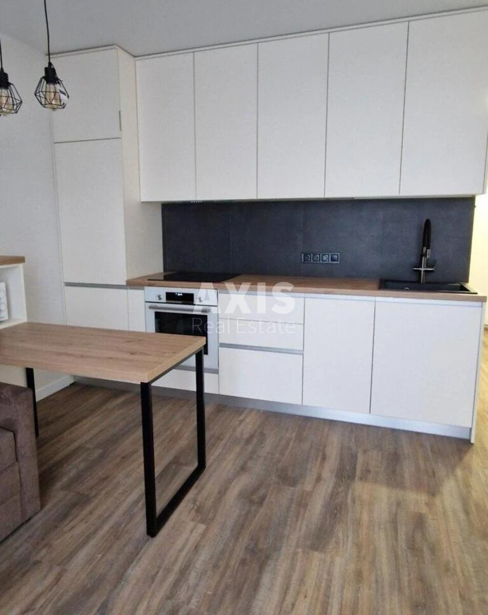 1k apartment vul. Brativ Shemetiv 10/848142