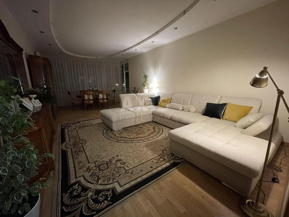 4k apartment vul. Hmel'nyc'kogo Bogdana 416705711
