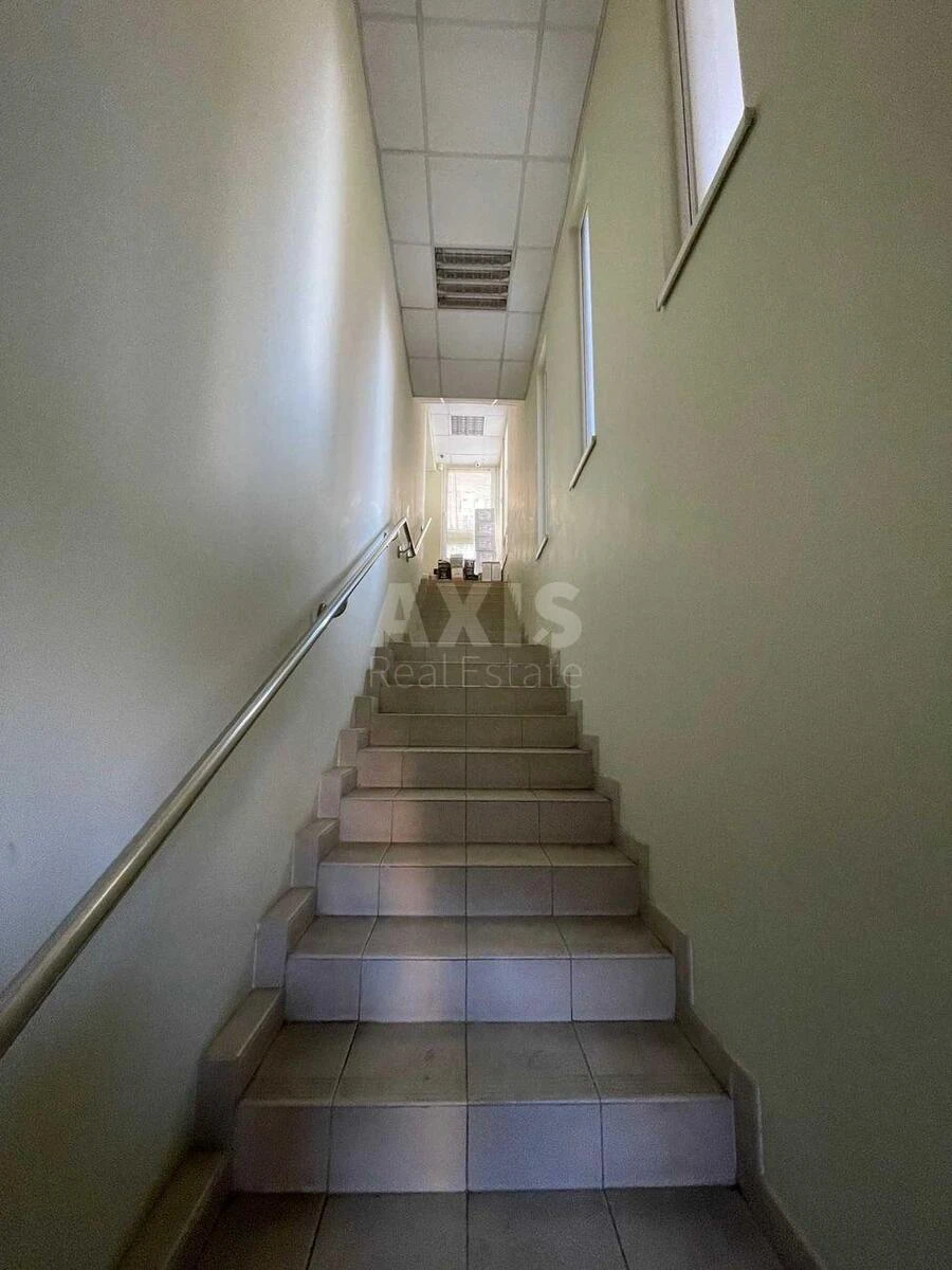 Офис ул. Сечевых Стрельцов 52А, 250м2675830