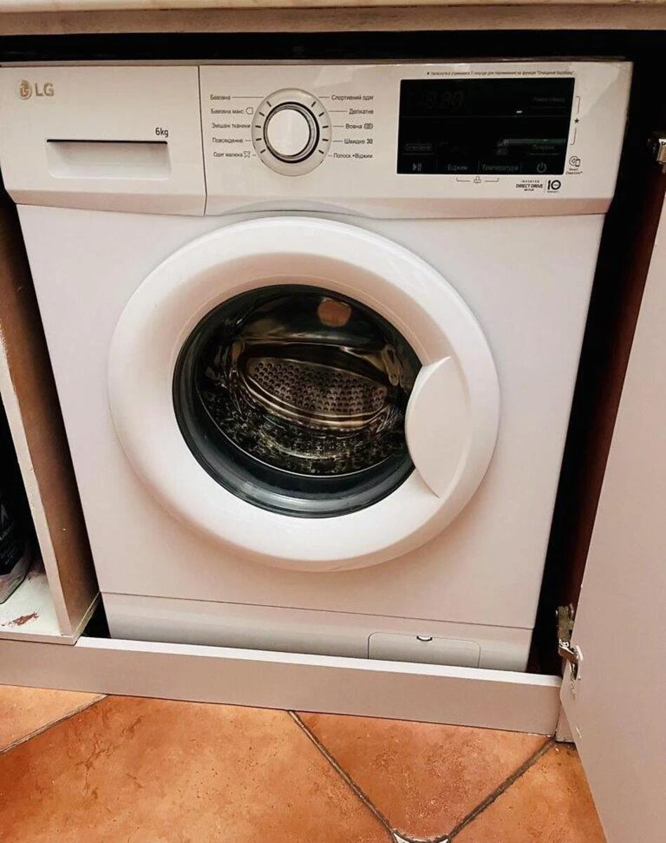 2k apartment vul. Saksagans'kogo 129А659419