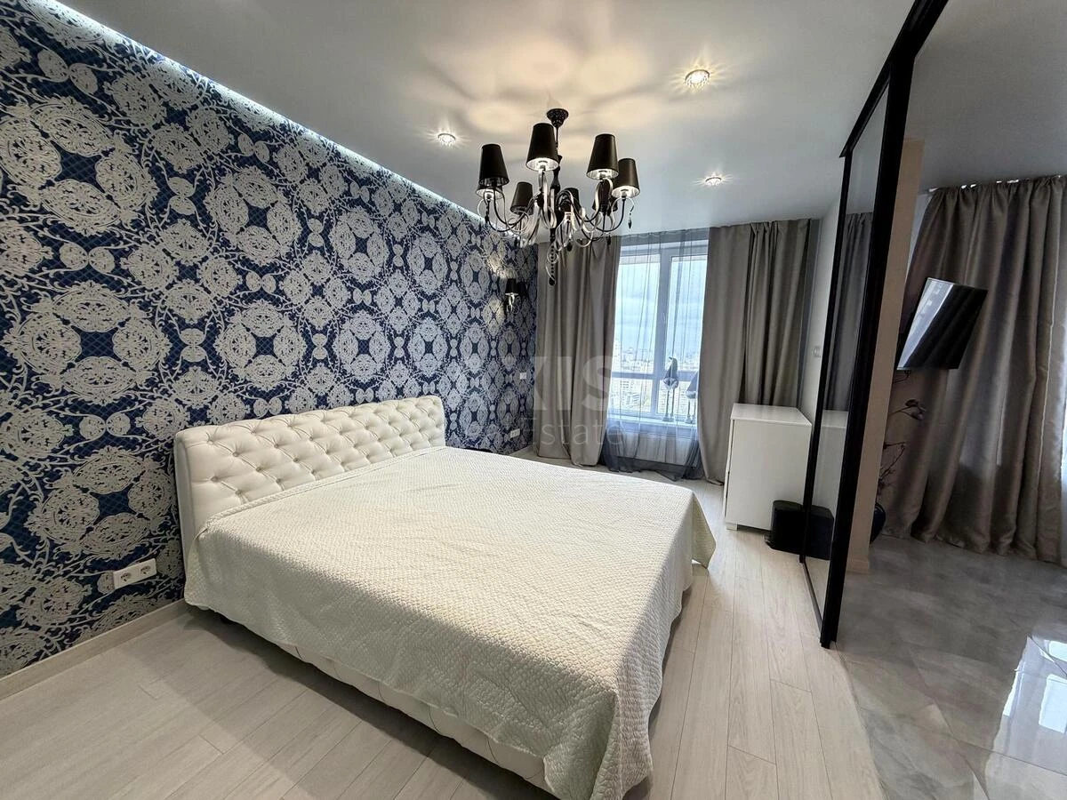 1k apartment vul. Solom'jans'ka 20В703302