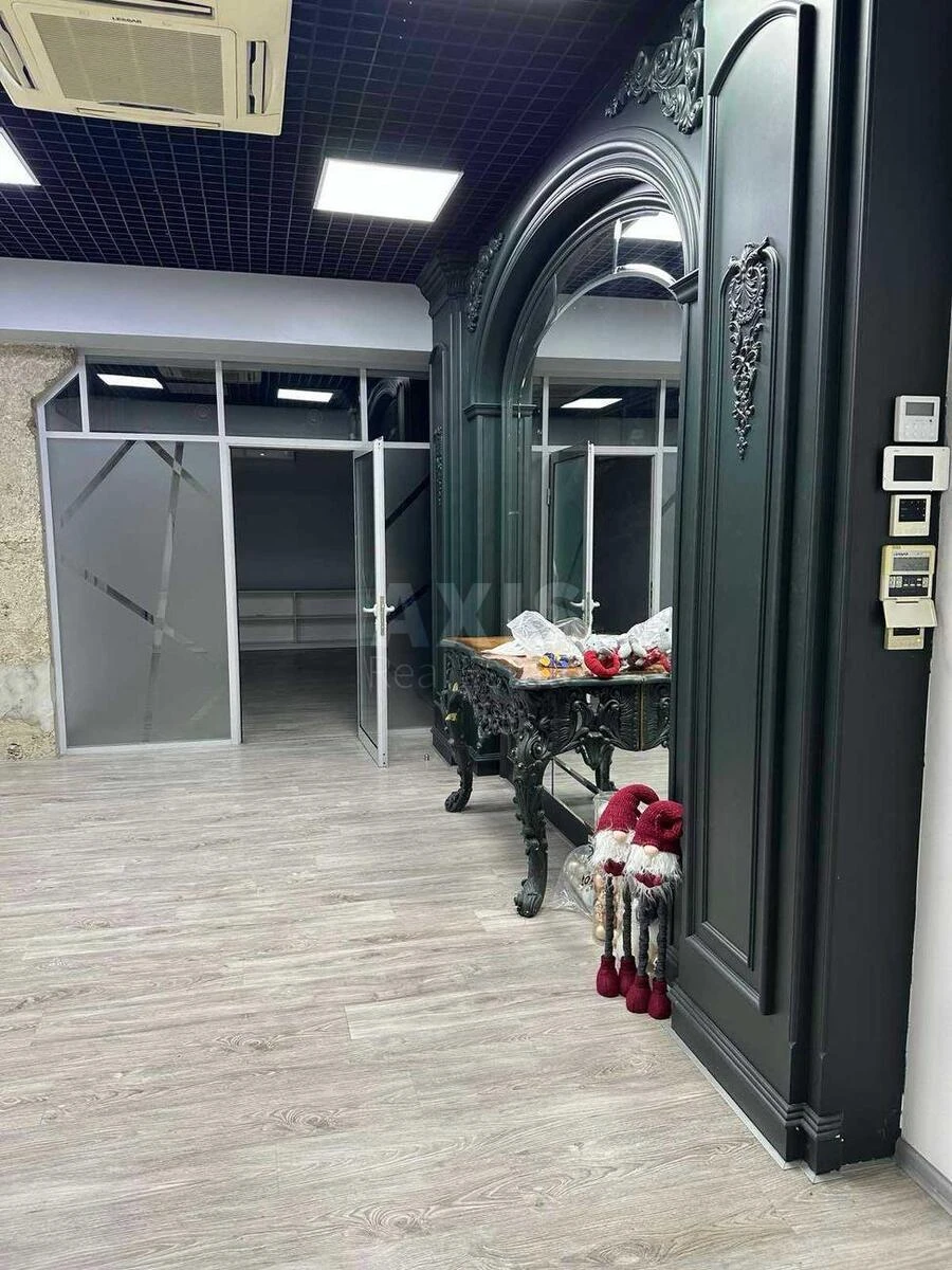 Office vul. Verhnij Val 2, 200m2656774