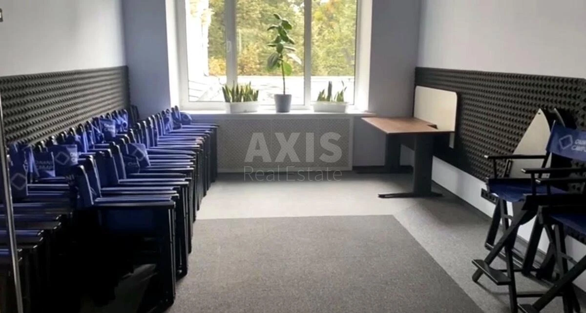 Office vul. Vasyl'kivs'ka 100А, 176m2657597