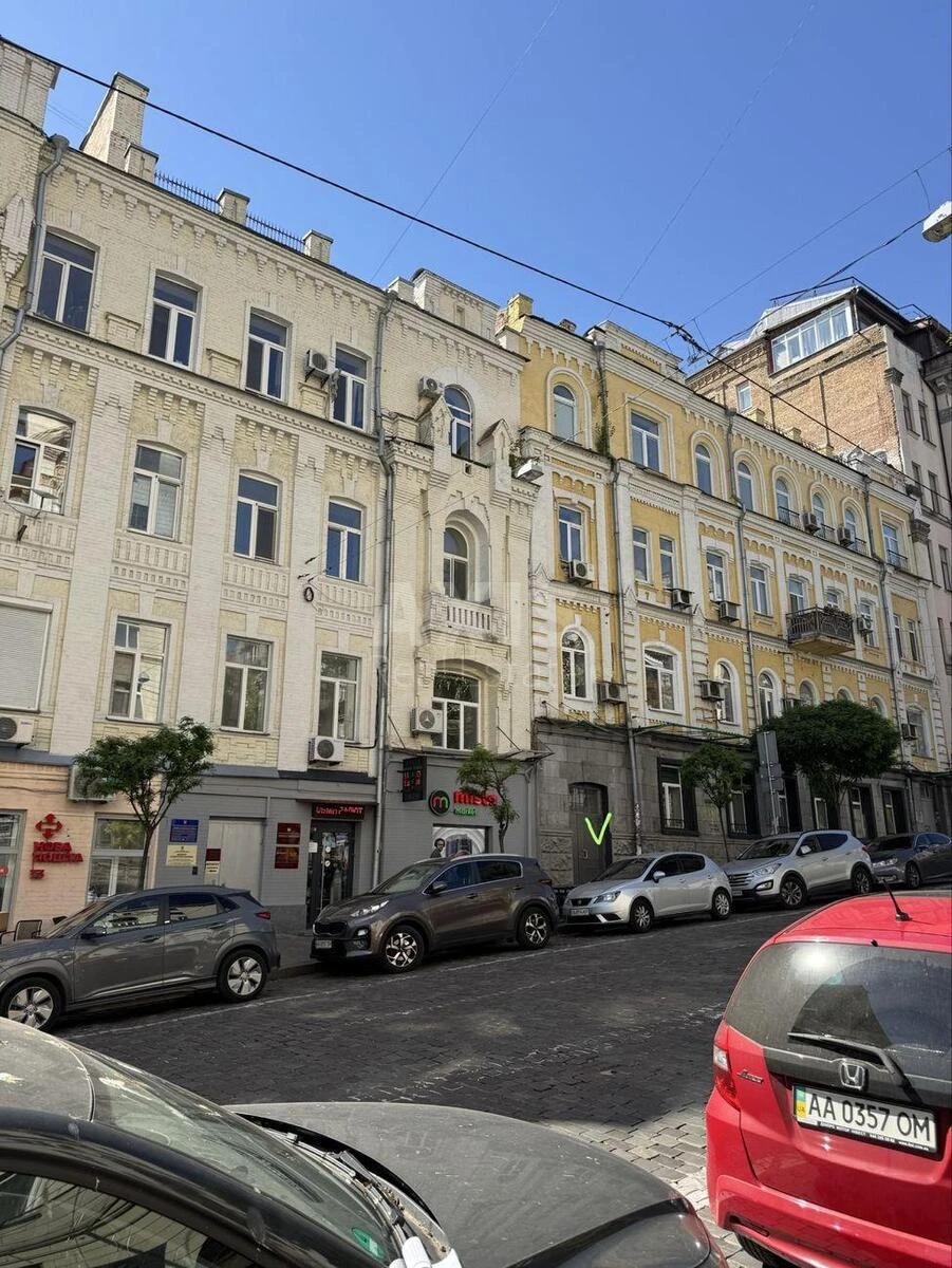 Office rajon Prorizna vul., Shevchenkivs'kyj 11, 318m27046013