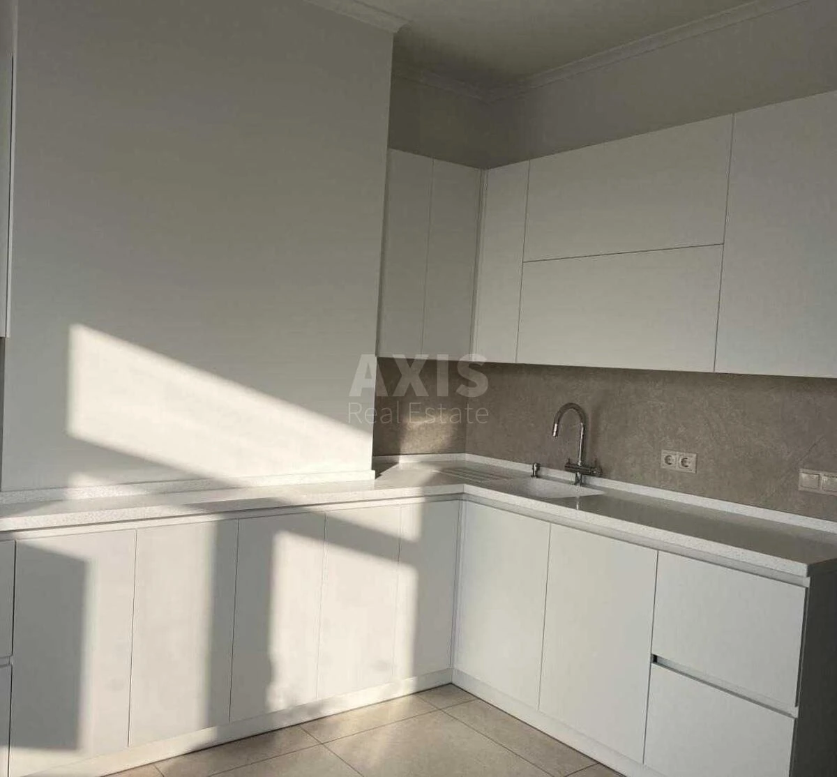 3к квартира ул. Жилянская 118647312