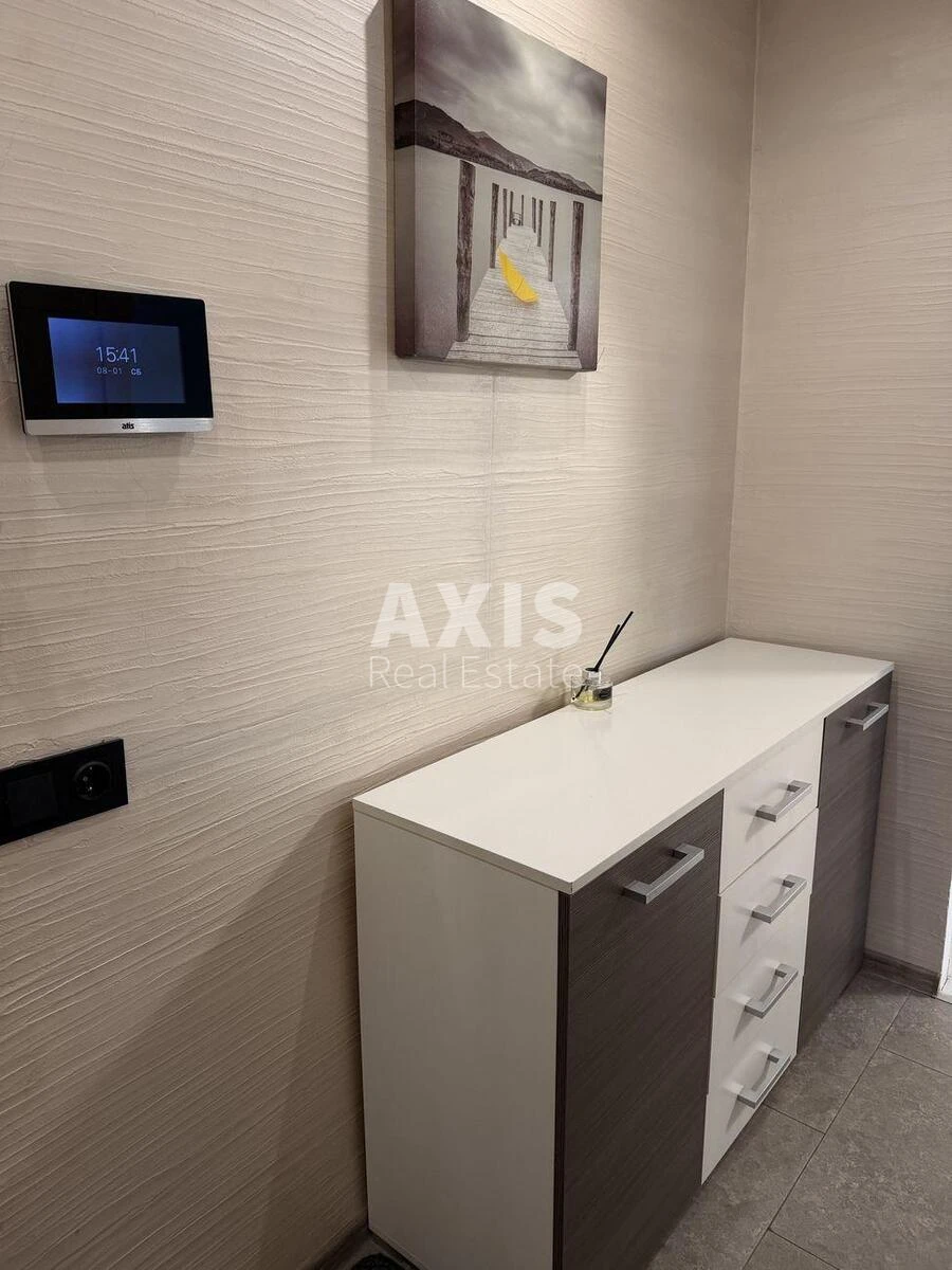 2k apartment pr-t Berestejskij 22672778