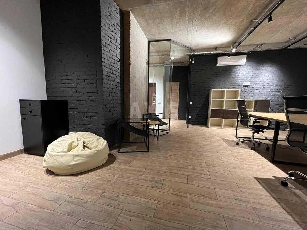 Office vul. Vasylya Tyutyunnyka 37/1, 108m2667287