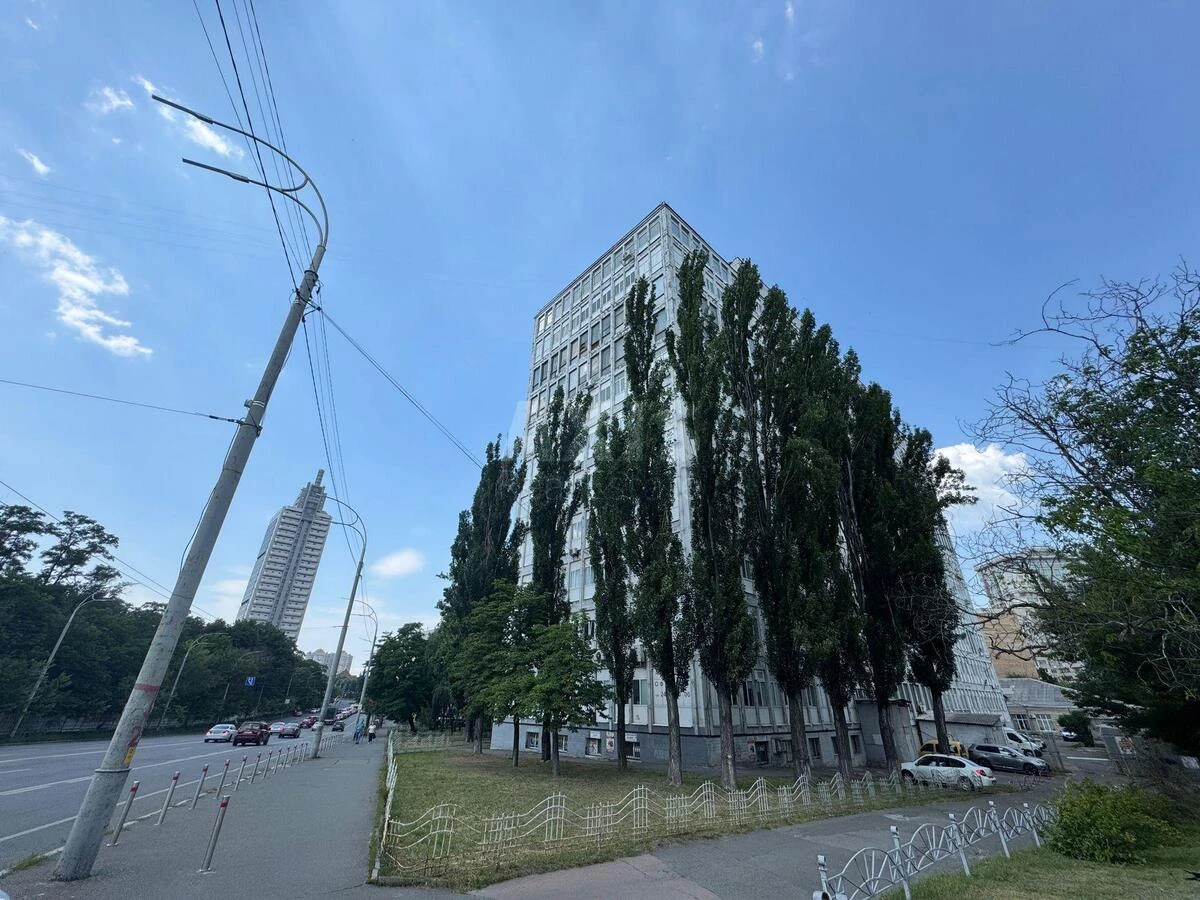 Объект торговли ул. Соломенская 5, 10500м2586481