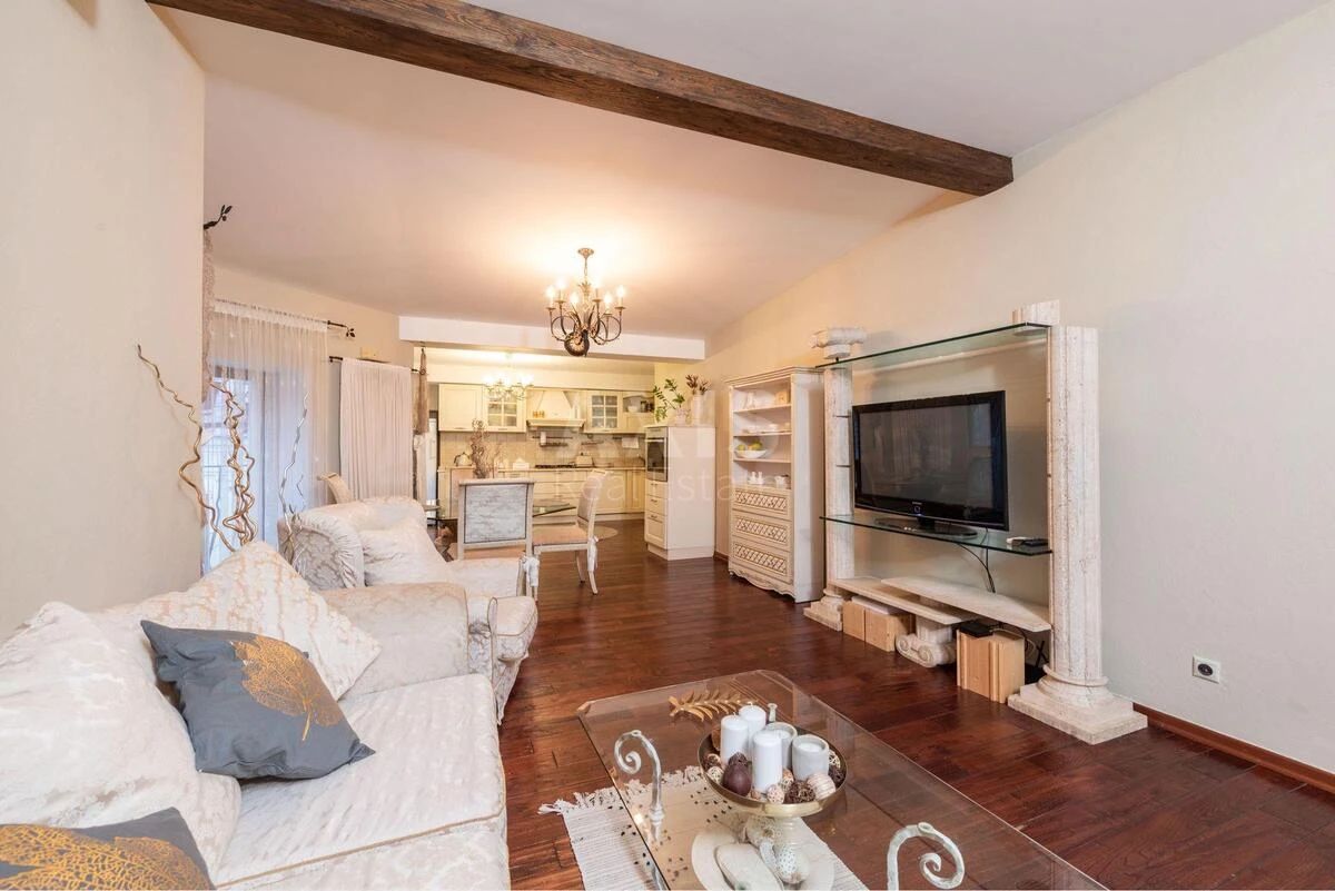 5k apartment vul. Antonovycha 8700905