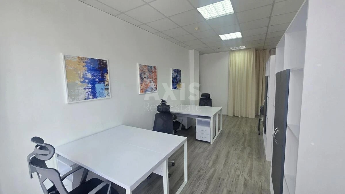 Office vul. Esplanadna 20А, 110m26687111