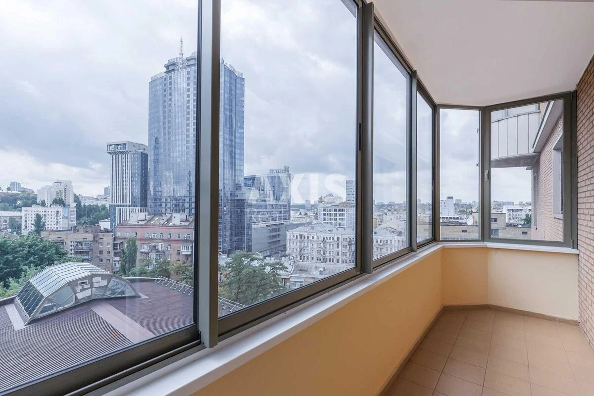 4к квартира ул. Кропивницкого 105245613