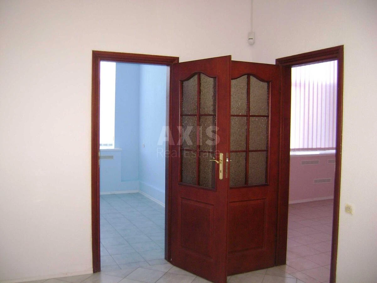 Trade object vul. Saperno-Slobids'ka 8, 88m2675612