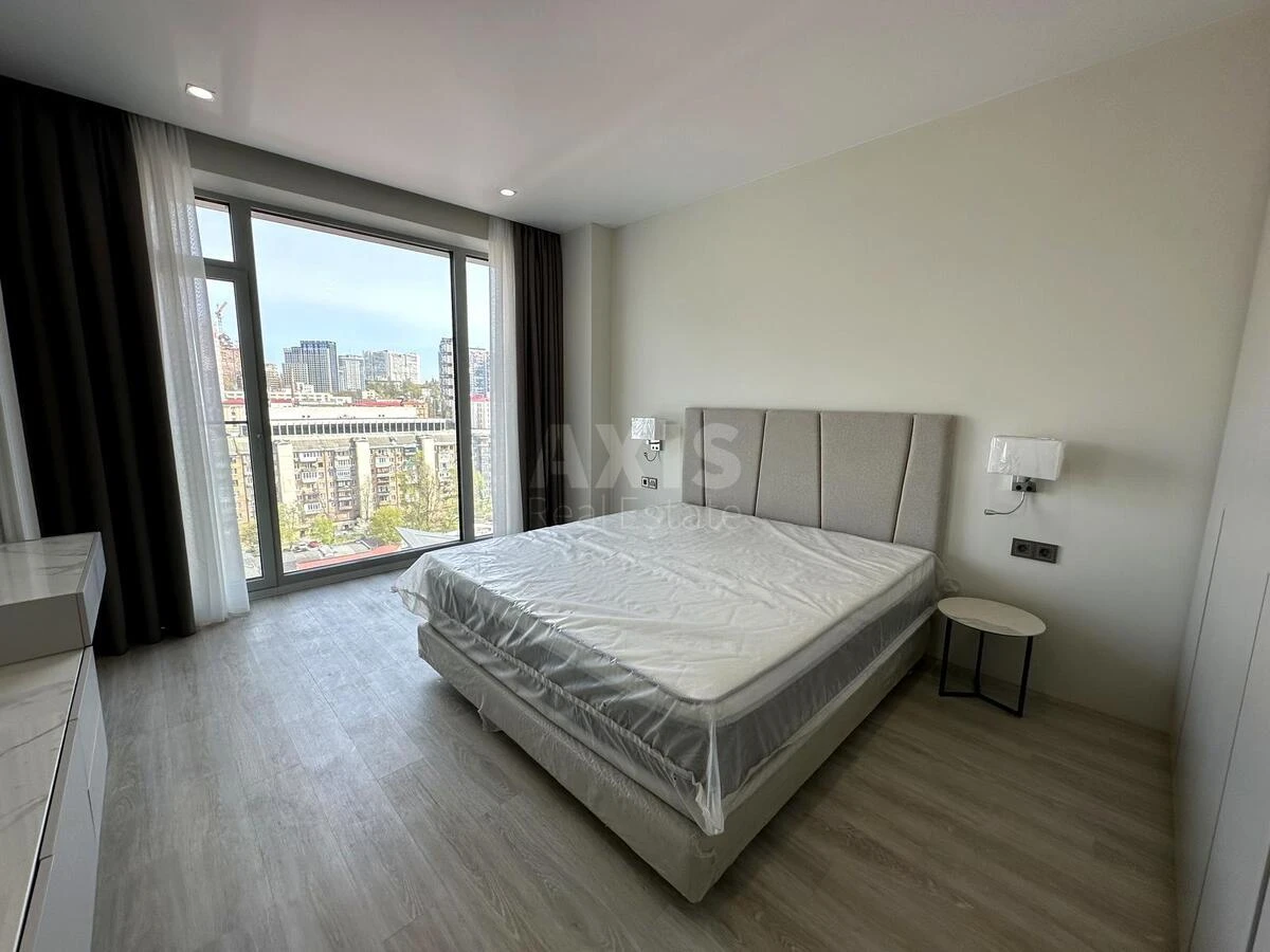 3к квартира ул. Антоновича 118/9689764