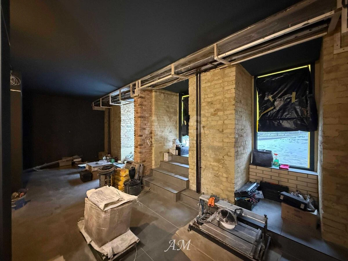 Trade object vul. Saksagans'kogo 61/17, 84m2646513