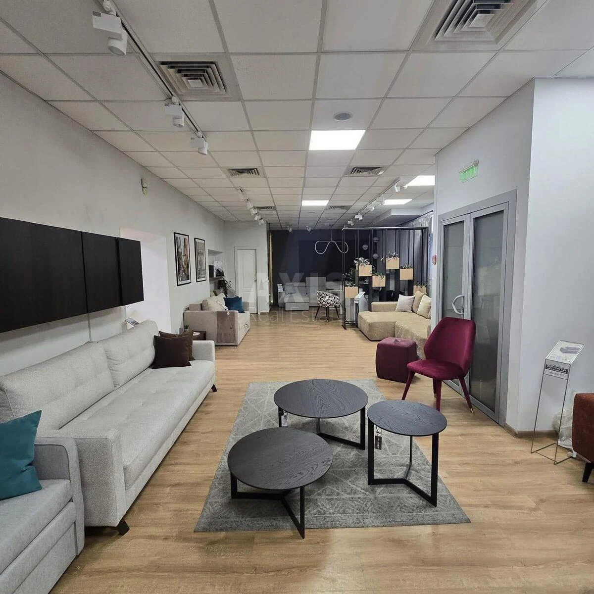 Объект торговли пр-т Берестейский 3, 180м2651302