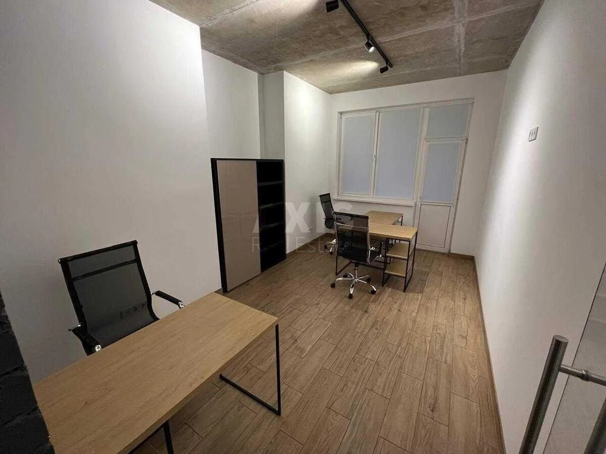 Офис ул. Василия Тютюнника 37/1, 108м2667289