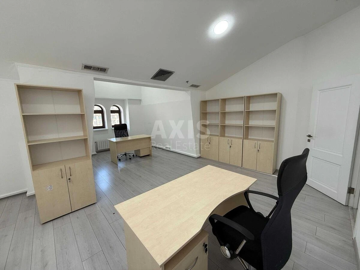 Office vul. Basejna 2А, 92m2651683