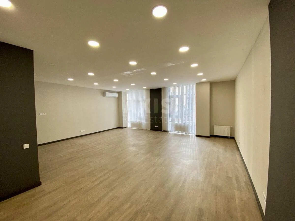 Service object vul. Saperne Pole 5, 62m26832918