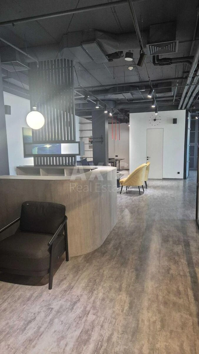 Office vul. Knyaziv Ostrozkykh 32/2, 183m2666841